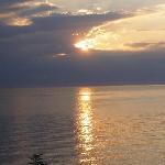 Sakis Pizzeria Bar & Grille